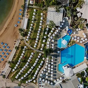 **** Ośrodek wypoczynkowy Golden Coast Cypr